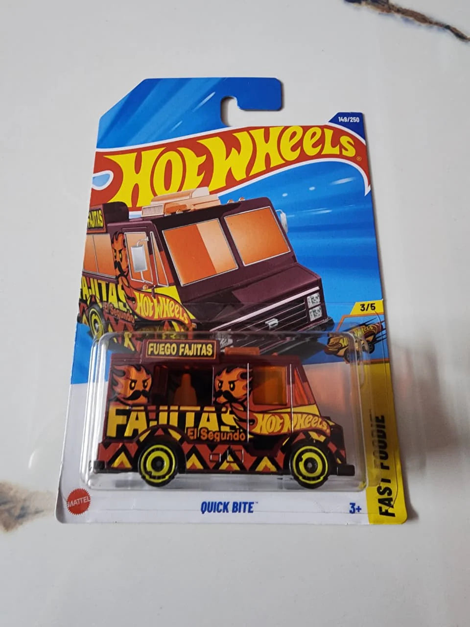 🔥🚗 Hot Wheels Quick Bite | Shark-Themed Die-Cast Car (1:64 Scale) 🚗🔥