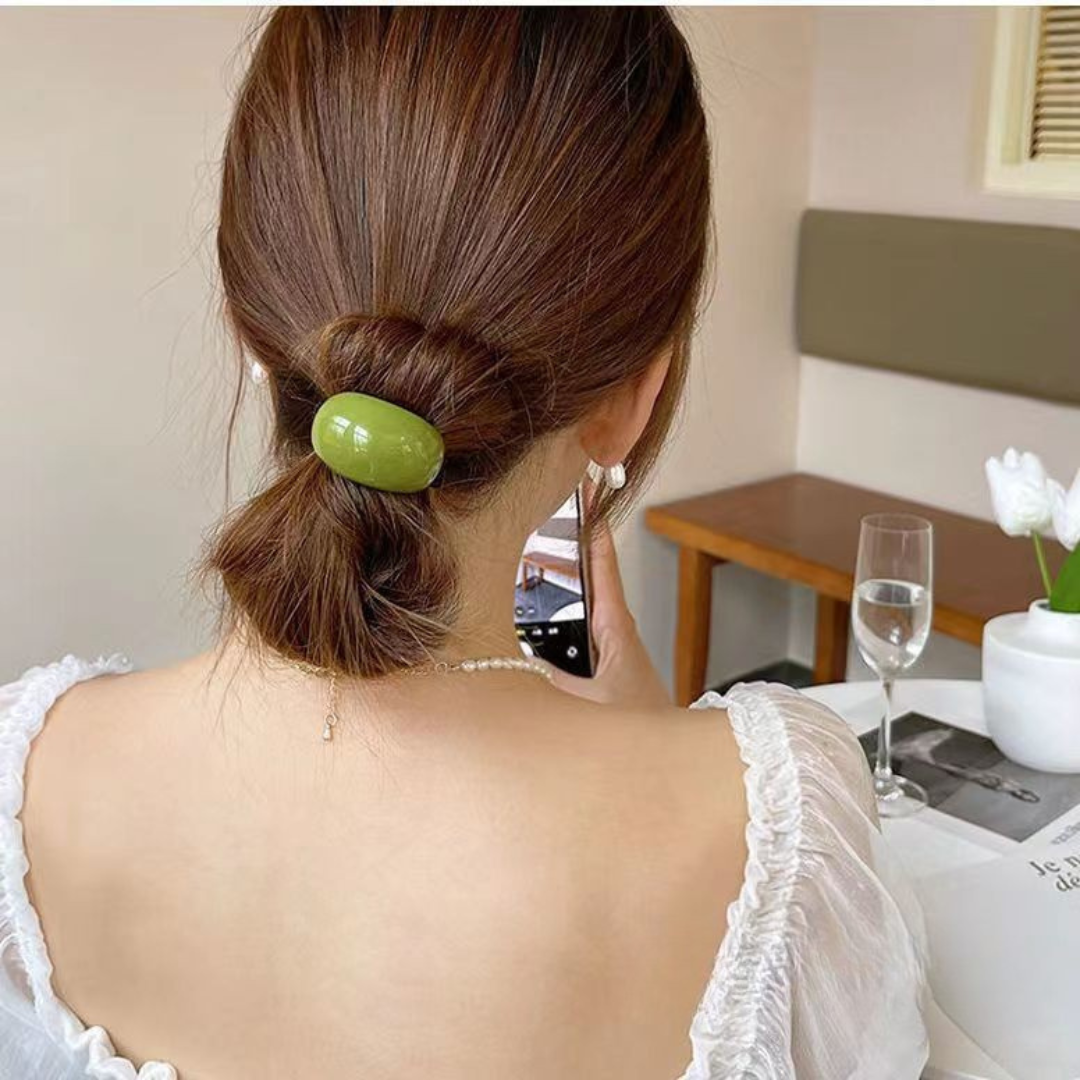 ✨ Elegant Crescent Design Hair Ties – Stylish Elastic Bands (Random Colour) - 1 Piece