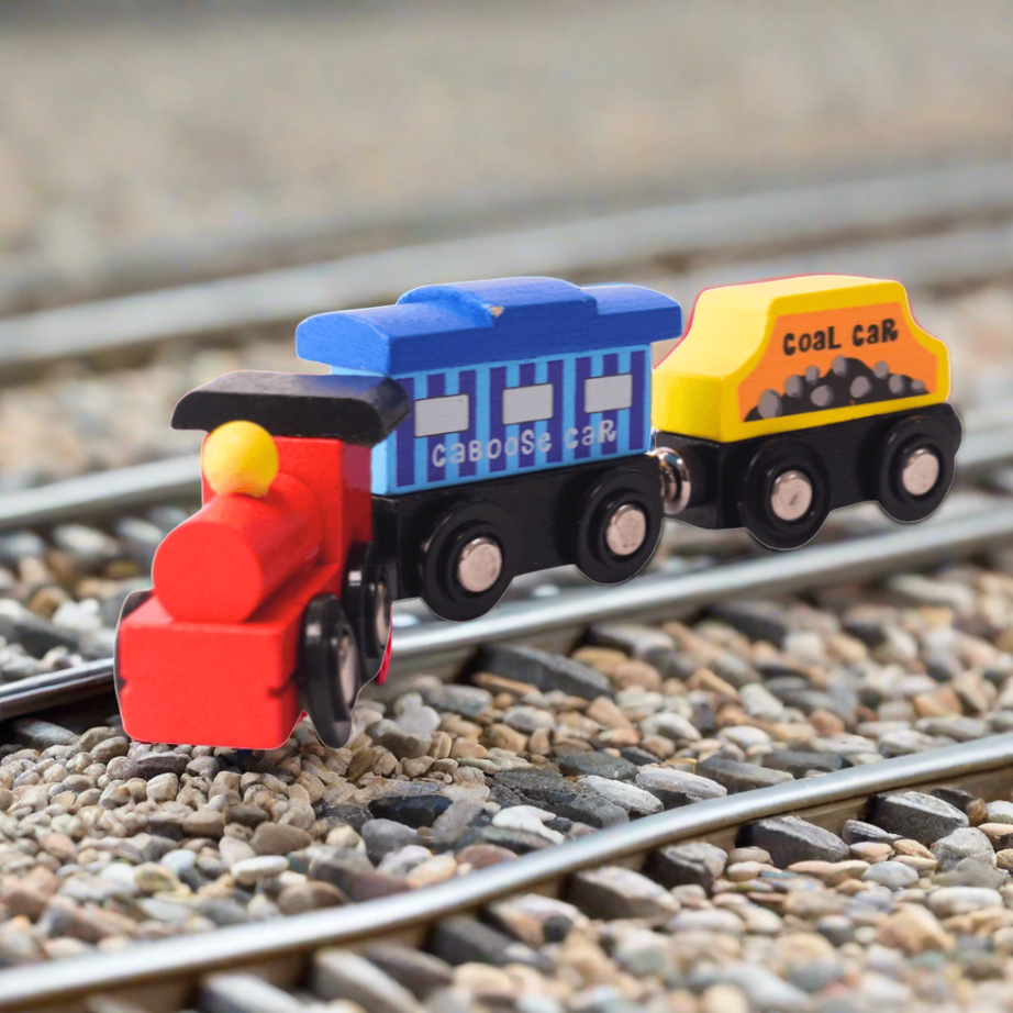 1 Magnetic Train with 3 layers for Kids Age 3+(Random design will be send) - Kids Bestie