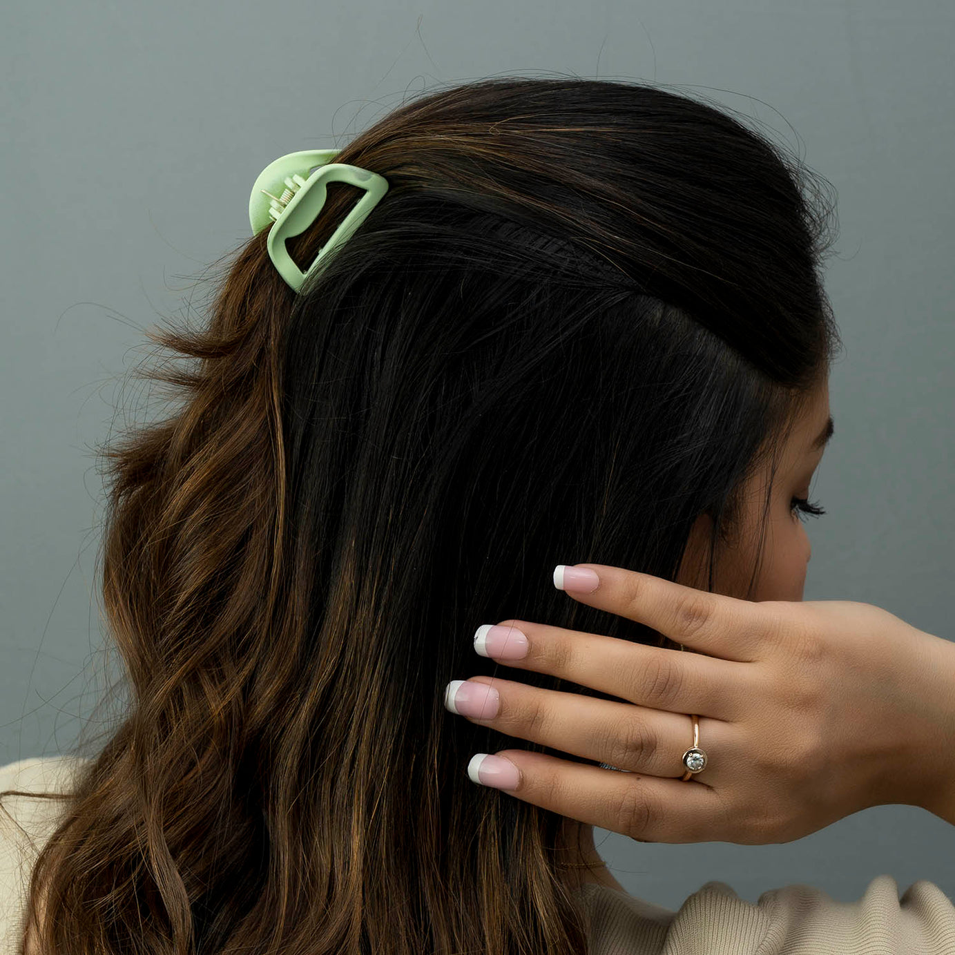 PastelCurve Mini Hair Claw Clip 🎨 | Matte Finish Minimal Hair Accessory (Random Colou