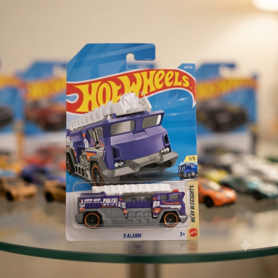 Hot Wheels Collector's Pack: '70 Dodge Hemi Challenger & 5 Alarm Fire Truck [Combo Pack Of 2]