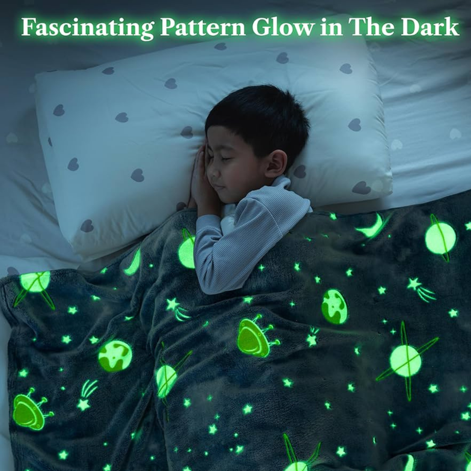 Glow Magic Blanket With 2 Glow Animals Combo