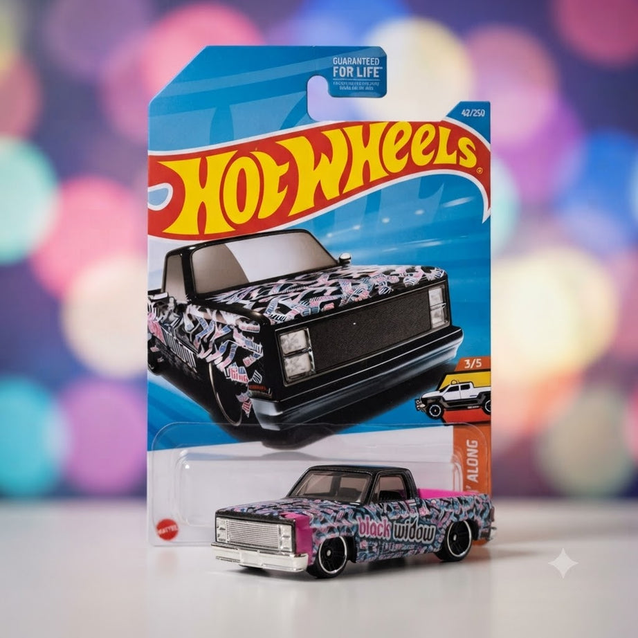 1+1 Hot Wheels Combo  Ultimate Dark Edition Die-Cast Duo: '83 Chevy Silverado & Ferrari F40 Competizione
