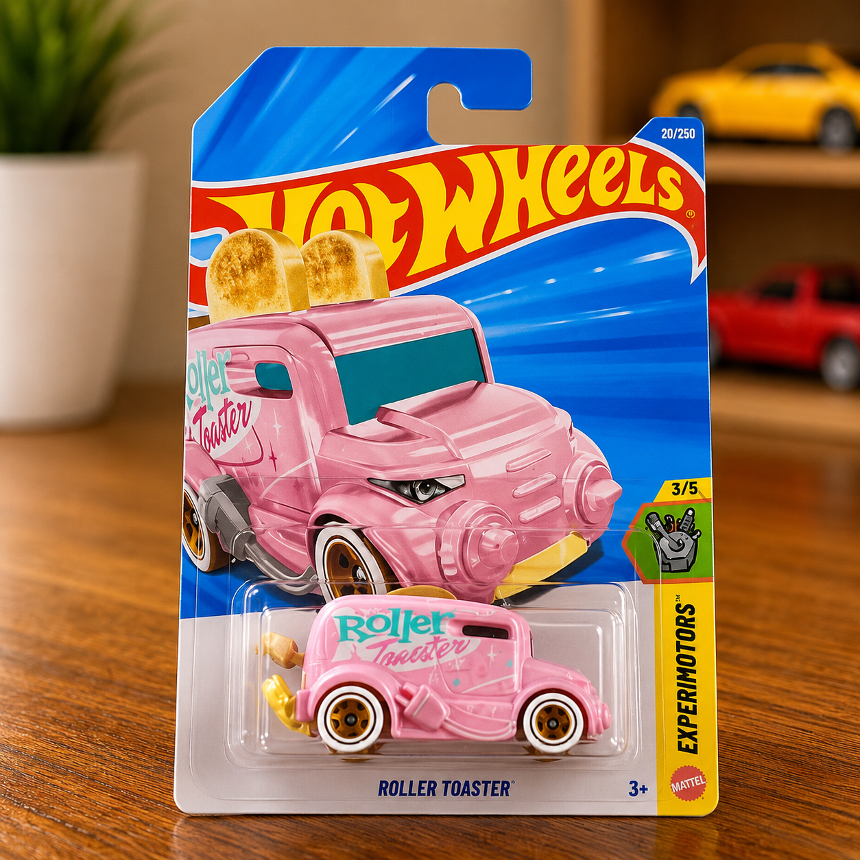 Hot Wheels Roller Toaster – Fun & Quirky Die-Cast Toy Vehicle!
