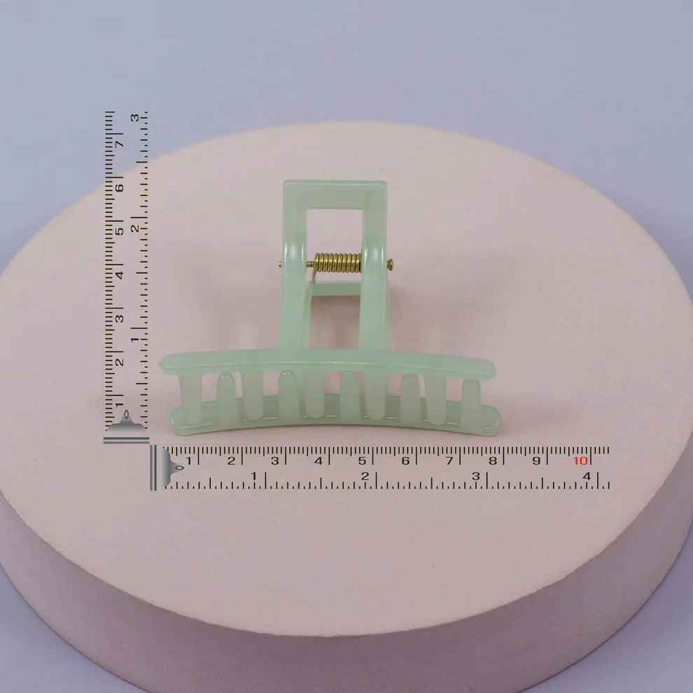 PastelCurve Hair Claw Clip 🌸 | Minimal Everyday Hair Grip (1 Piece, Random Colour)