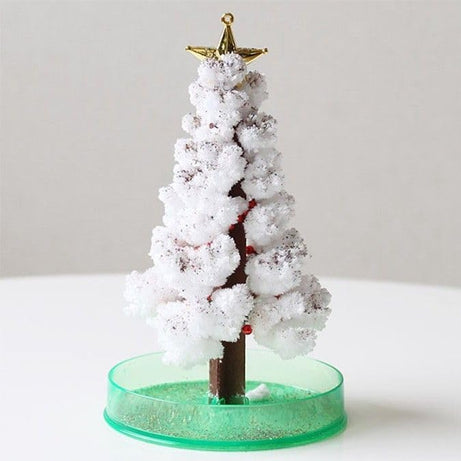 Kidsbestie- Growing Crystal Christmas Tree