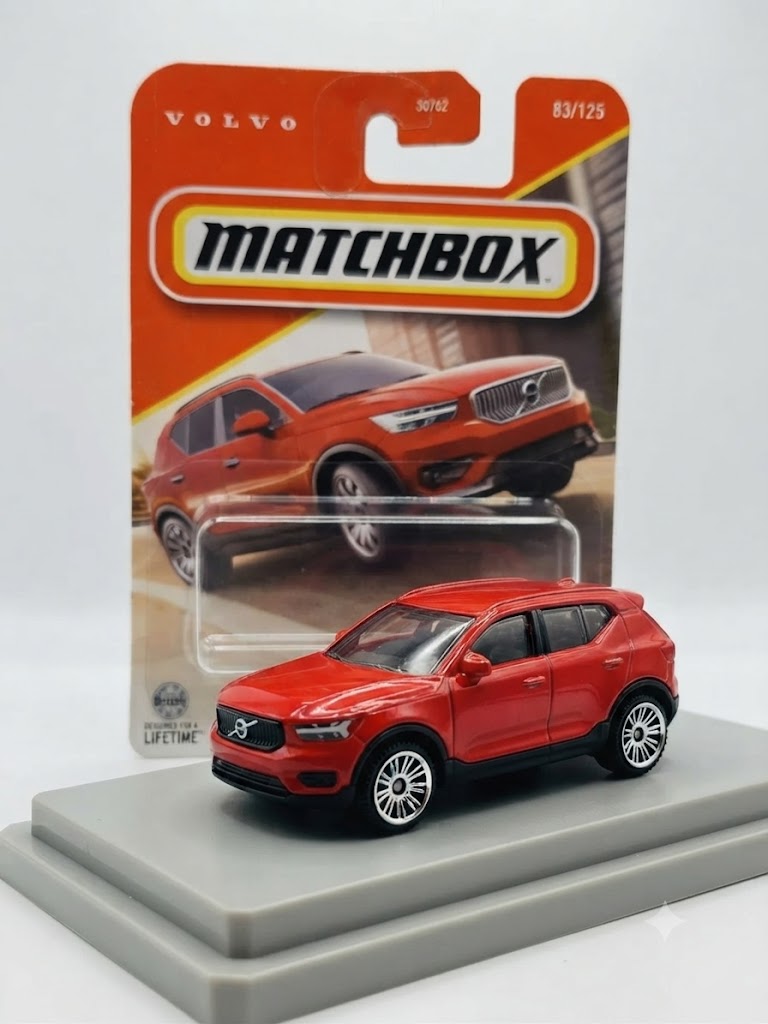 Matchbox Volvo XC40 Die-Cast Collectible SUV