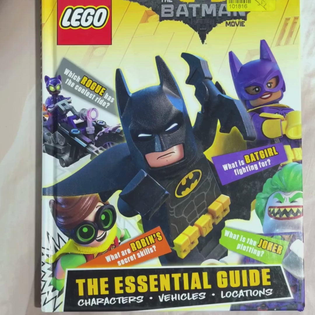 The Batman Essential Guide – Preloved Edition | KidsBestie |
