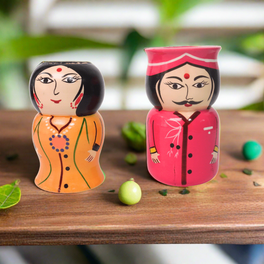 Raja Rani Couple Wooden Penstand/Pencil Stand, Golu Dolls(Random colours will be send) - Kids Bestie