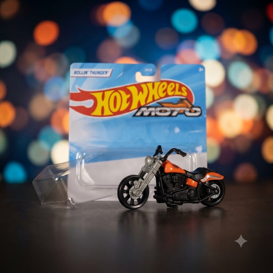 Hot Wheels Moto Rollin' Thunder Collectible Toy Motorcycle