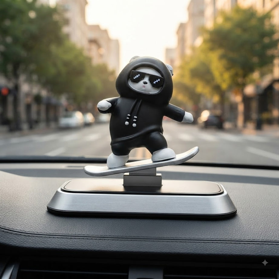 Zouivu X Bear Skateboard Dashboard Ornament
